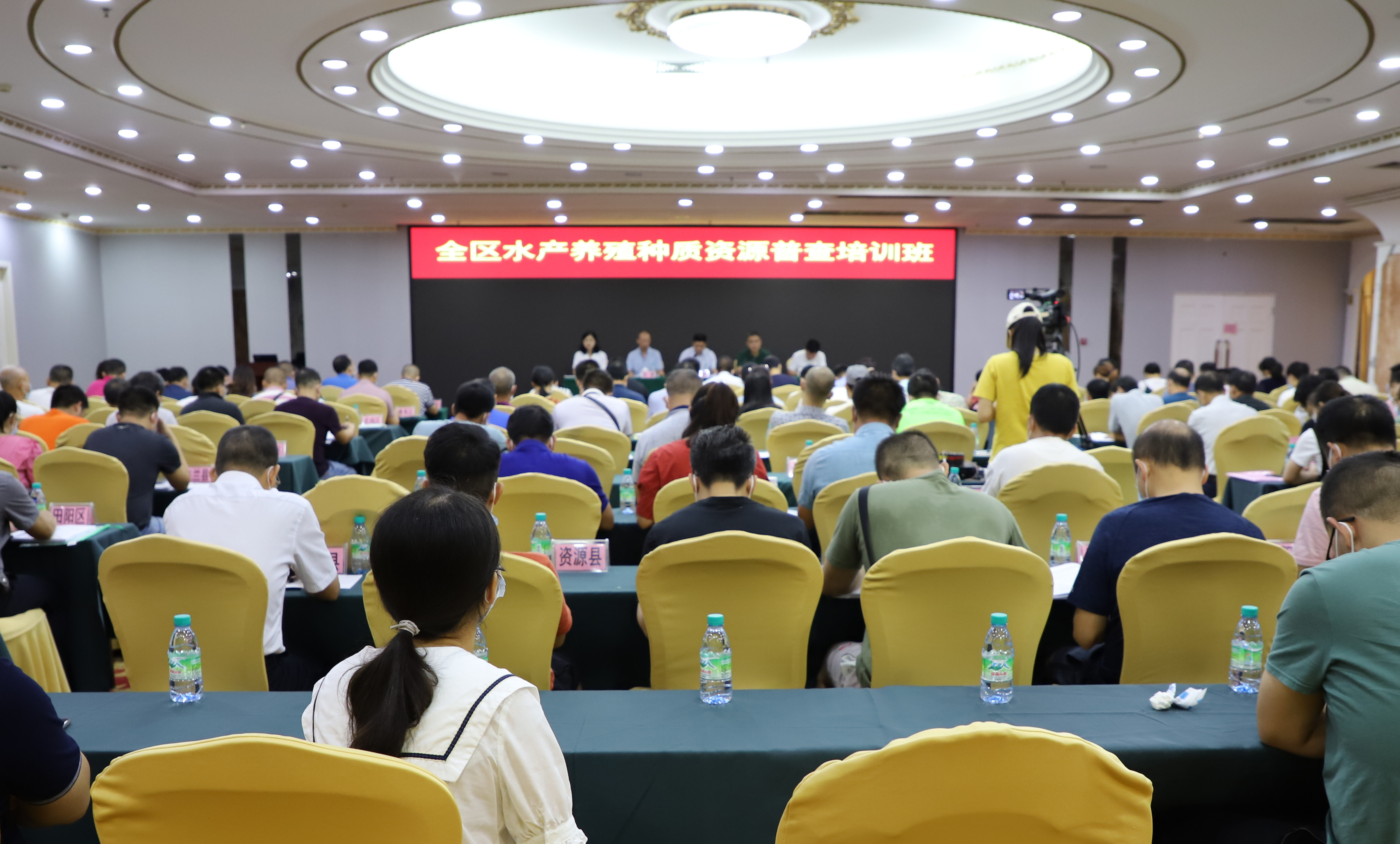 首次水产养殖种质资源普查取得哪些成果？农业农村部答每经问：查清了资源底数，养殖主体等第一次有了“数字身份证”