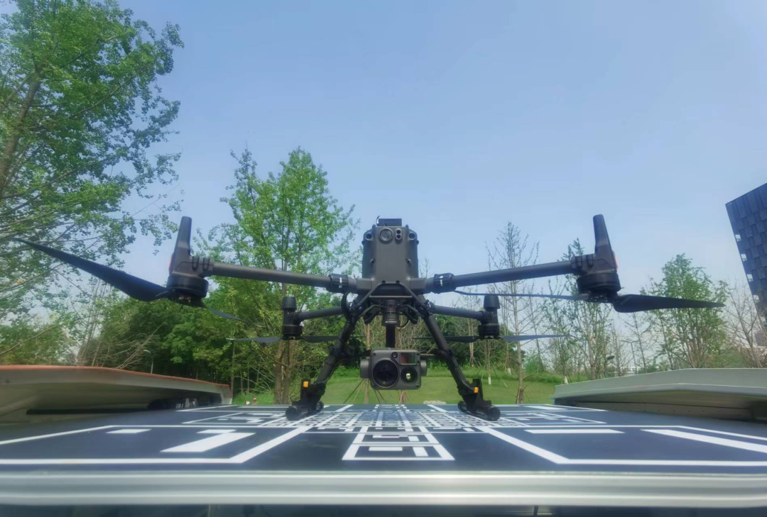 安邦护卫：公司自主研发的“零距离”空地一体无人机5G飞行平台还运用到消防救援等