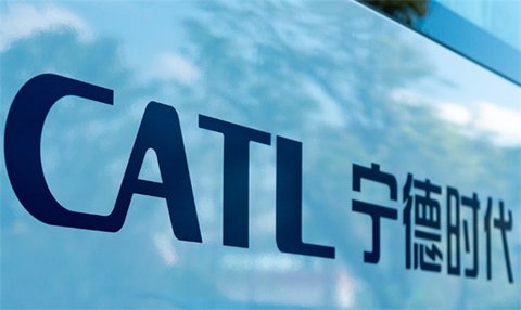 新能源板块行业信息点评：宁德时代与Stellantis合资建设50GWh电池厂，锂电设备需求有望回暖