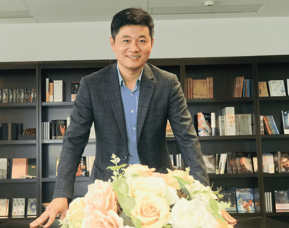 深科达最新公告:董事、副总经理张新明及副总经理秦超拟减持股份