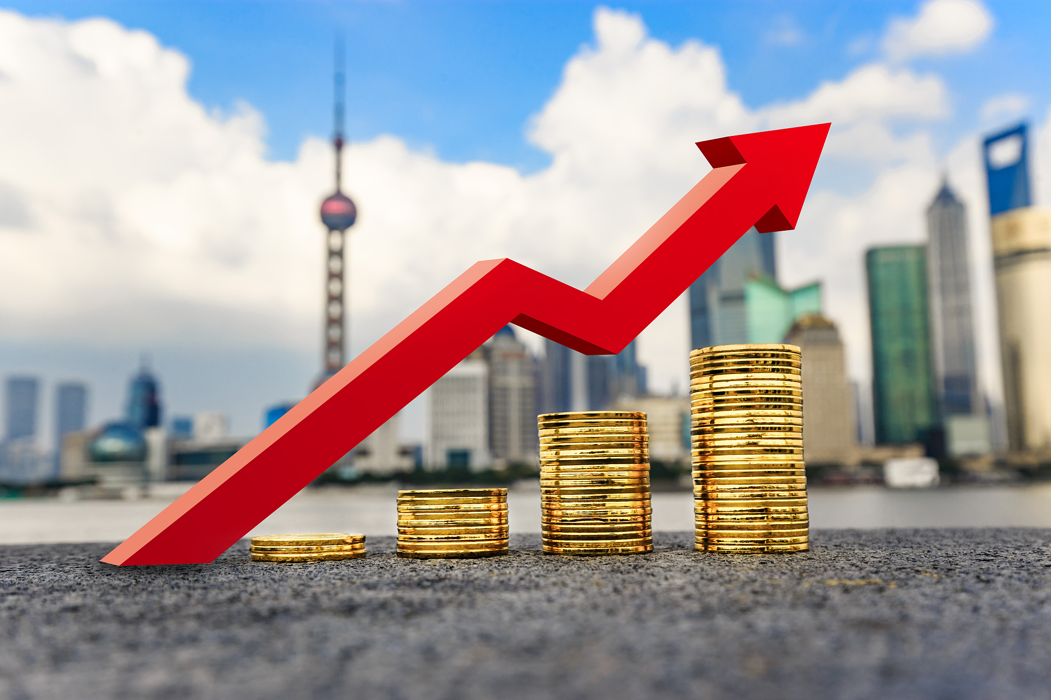 大盘稳步走高 创业板个股活跃 假期临近 投资者“稳”字当头