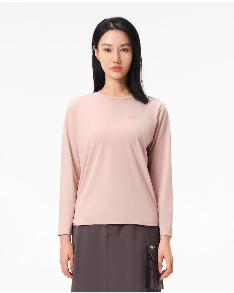 纺织服饰:25W20周观点：户外专题（二），从专业到破圈，解析伯希和高性能户外增长密码｜伯希和招股书梳理