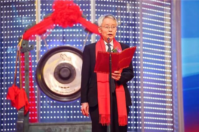 华特气体：有供应电子特种气体给盛合晶微公司
