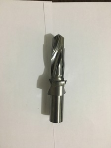 华光新材：产品应用于硬质合金刀具及水电领域电机内部电联接部位