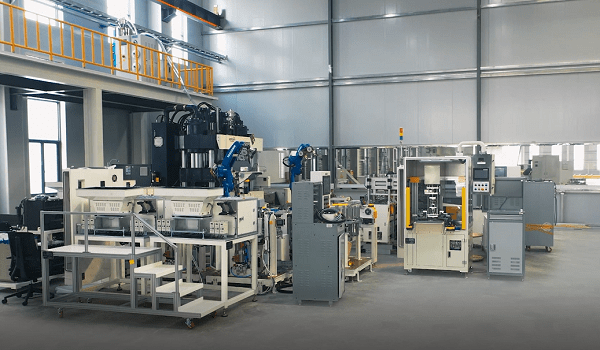 悦安新材：公司MIM相关材料产品目前主要应用于消费电子、汽车精密零部件等领域