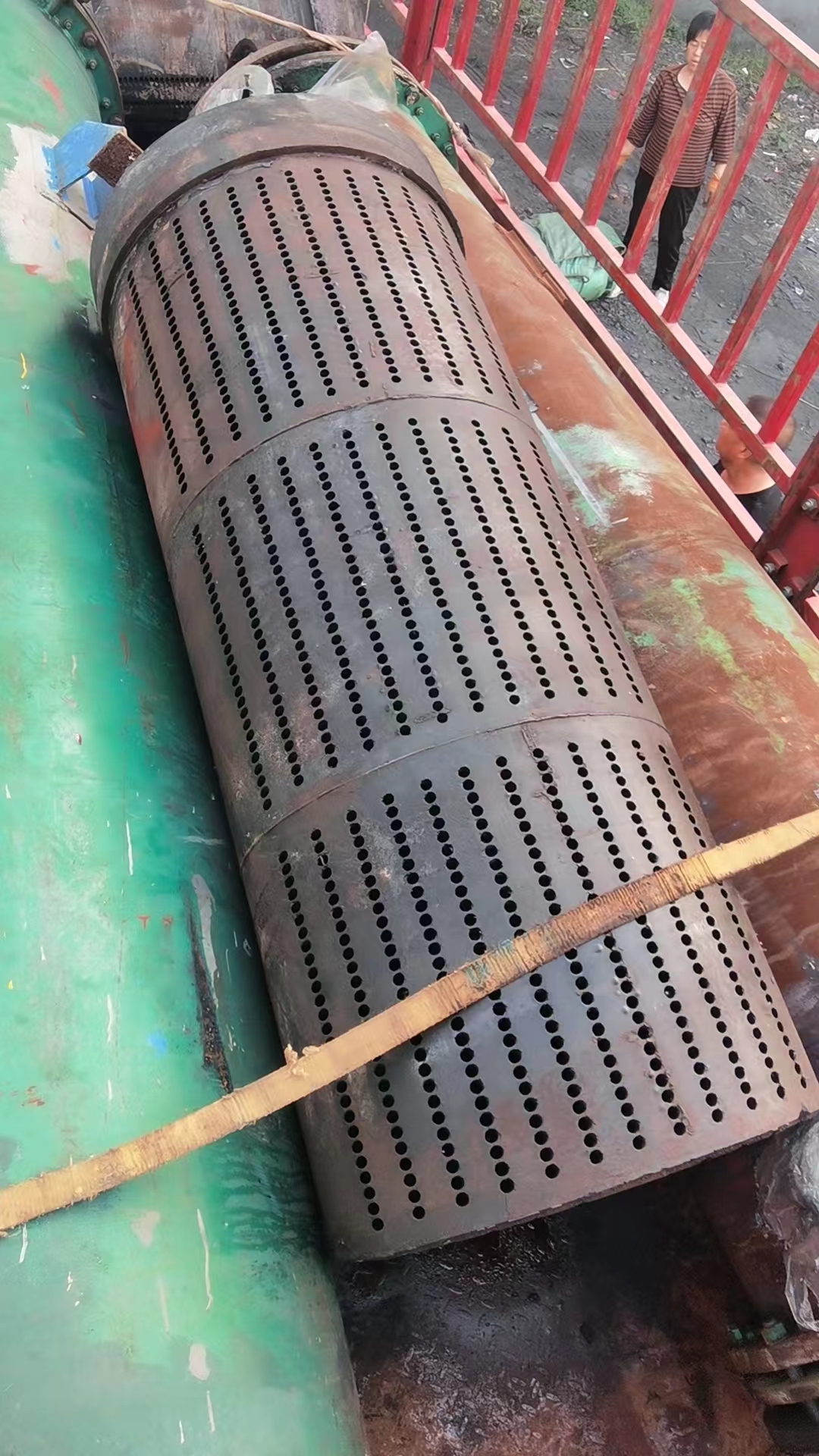 星球石墨：副产蒸汽氯化氢石墨合成炉具传热效率高耐腐蚀性强