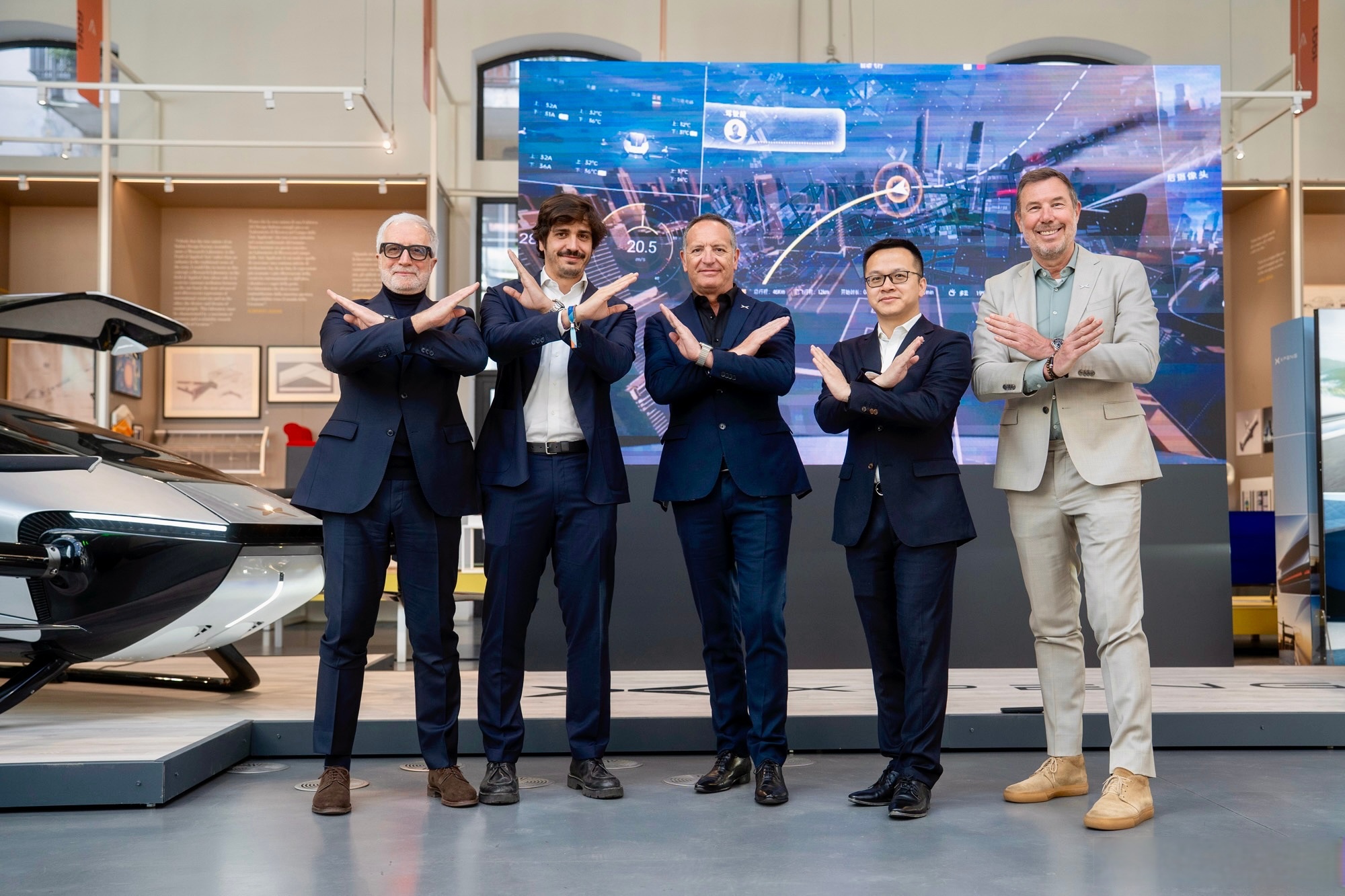 小鹏汽车人形机器人姿势生成专利公布