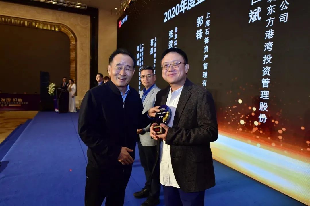 深科达:10月17日组织现场参观活动,包括知名机构明达资产的多家机构参与