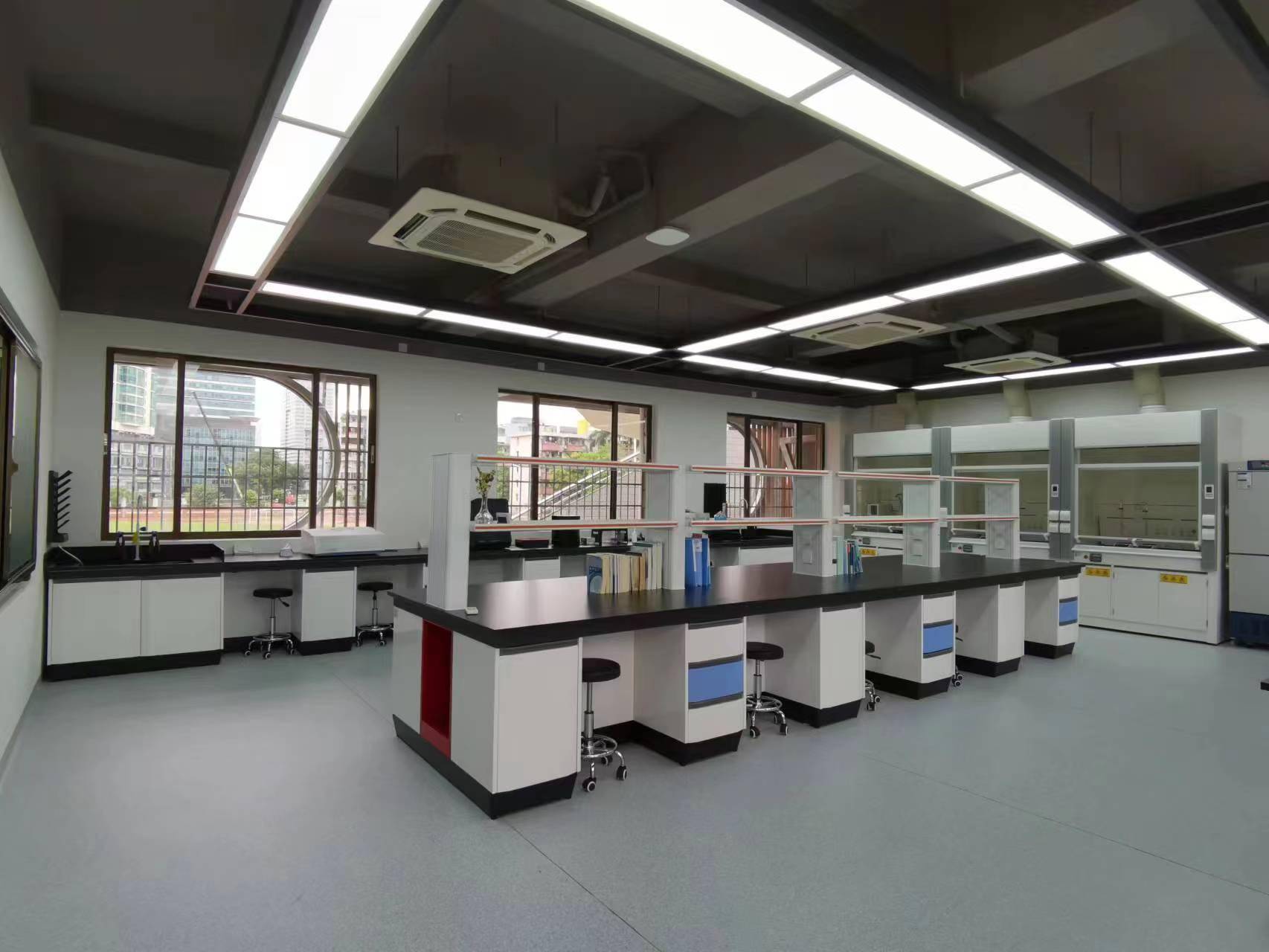 国务院为技术创新“架金桥”：要求做好中试验证等工作，打通从实验室到应用场景“最后一公里”