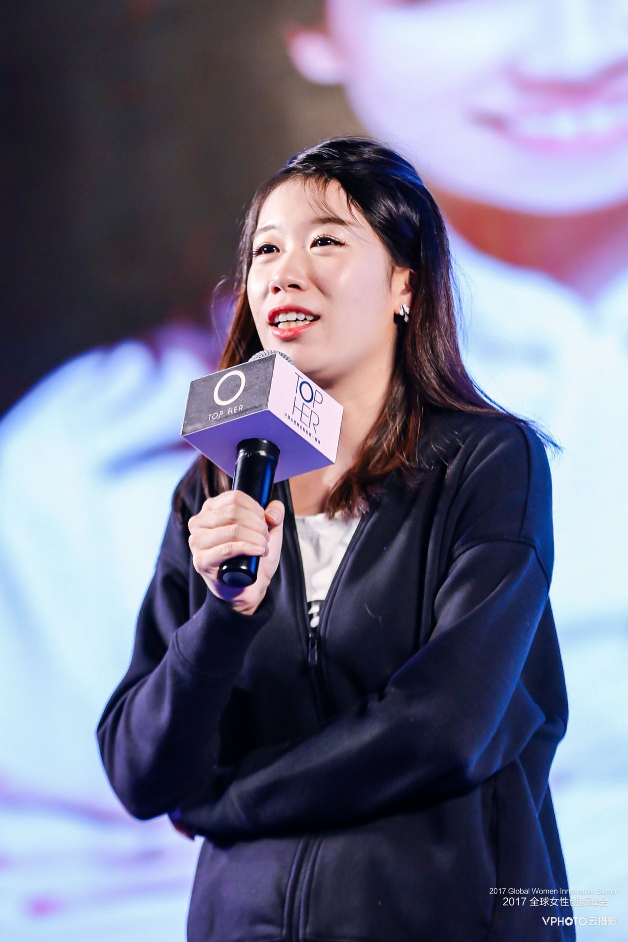 复旦微电：摩根士丹利、人保资产等多家机构于12月3日调研我司