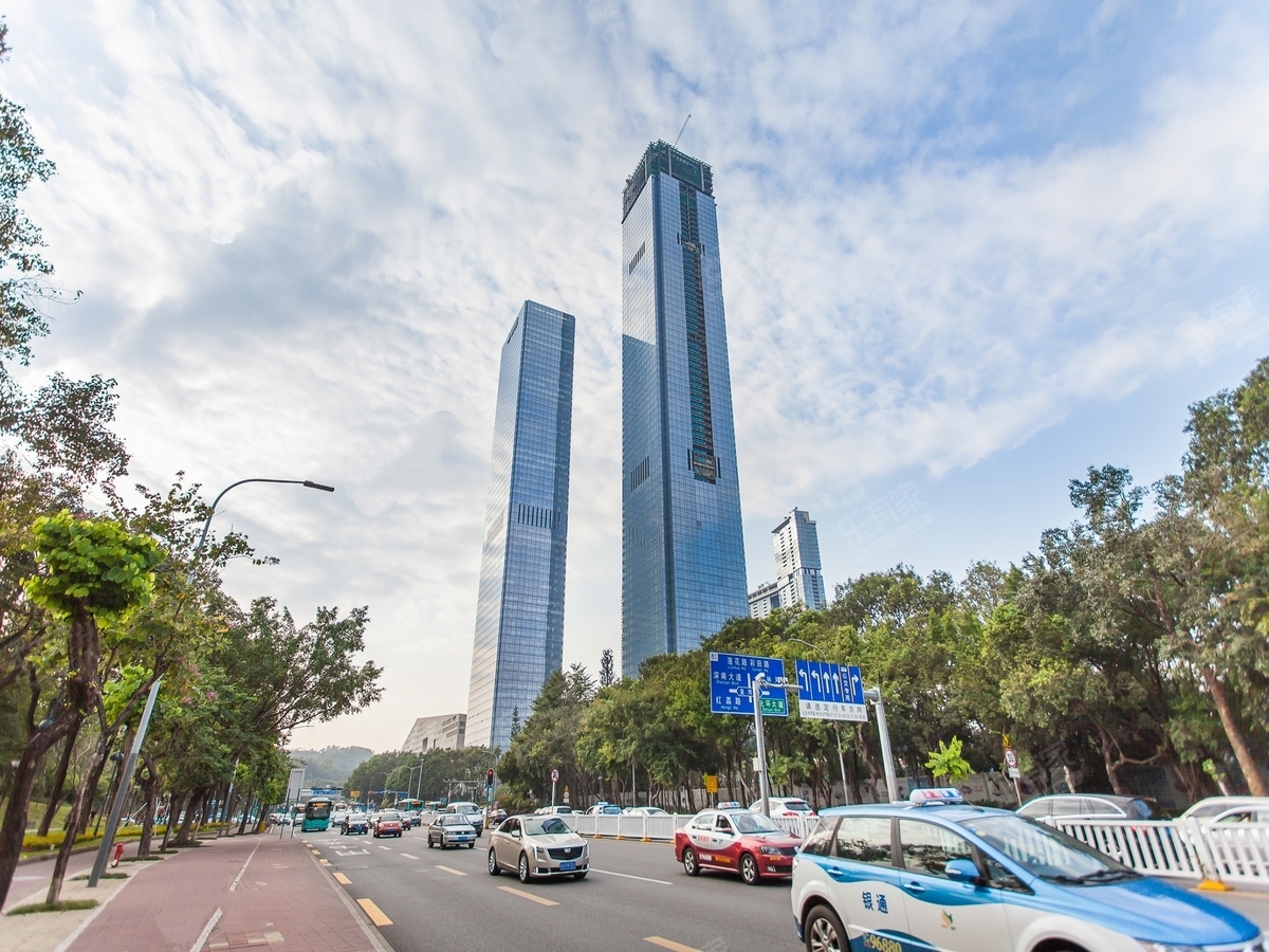 万科、华润、中海⋯⋯近30家房企组团赴香港“抢客”，新房贷款最高可达千万港元