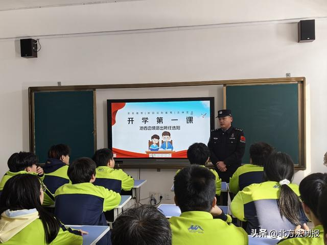 教材教辅到位 安全知识进校园 各地多举措护航开学季
